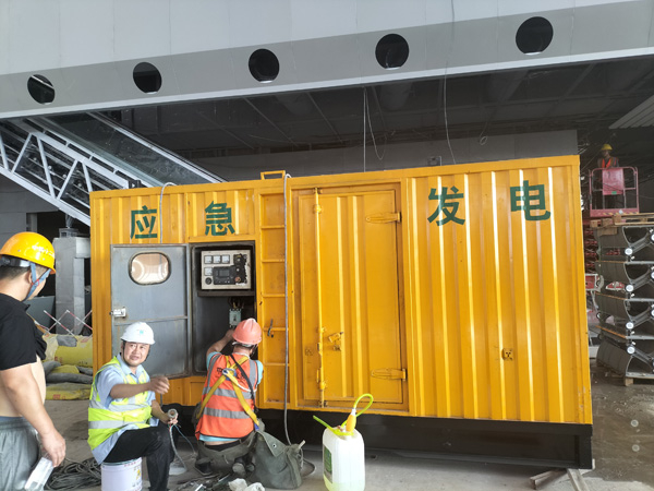 周宁怎样判断空气滤清器是否需要更换？