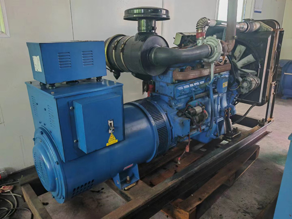 周宁100kW柴油发电机组使用多级机油有哪些优缺点？